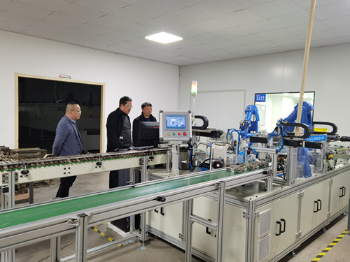 抓机遇 迎挑战 促发展——集团总裁柯建东莅临安徽hth官网入口视察并指导2021年工作